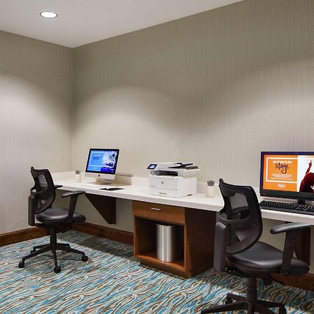 Hampton Inn & Suites Chicago/Вокіган Екстер'єр фото