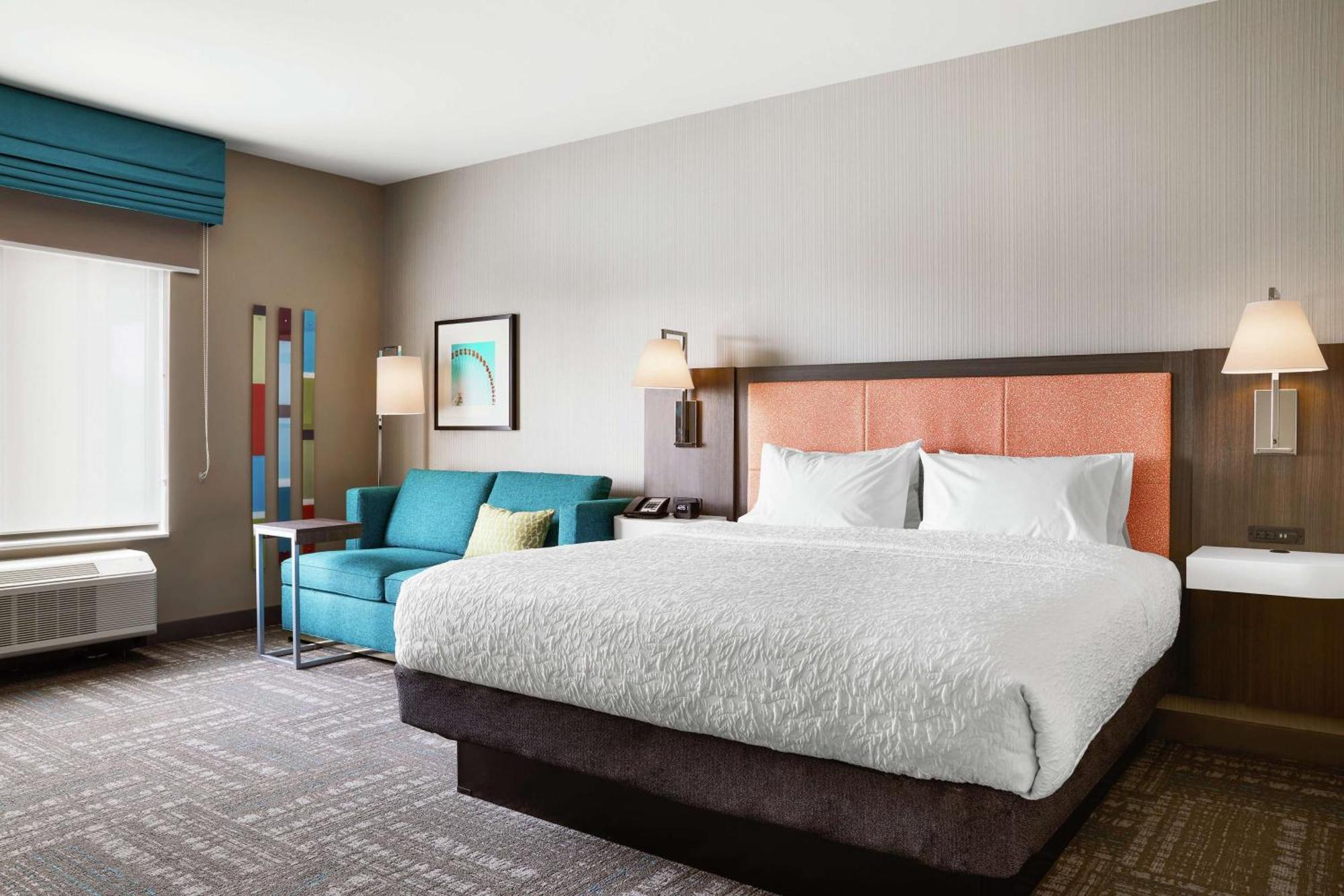 Hampton Inn & Suites Chicago/Вокіган Екстер'єр фото